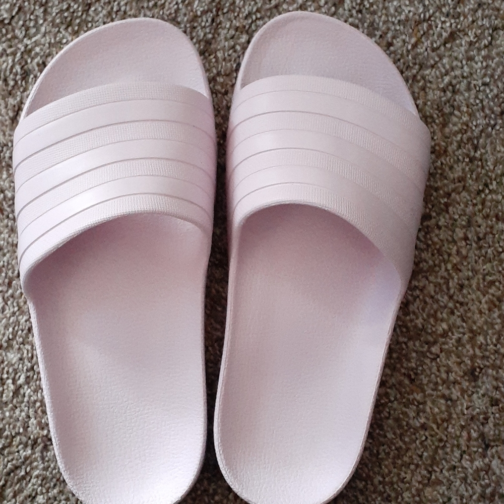 Adidas slids